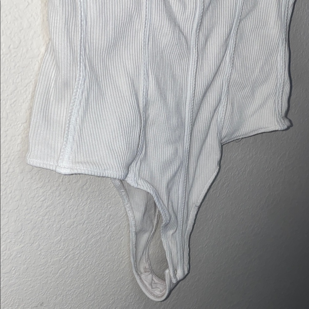 🎈 AGOLDE - Elna Bodysuit in Spoon! - Picture 8 of 14